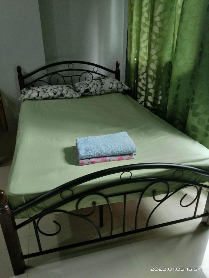 Kassel Residences Staycation Near Naia - Moonwalk Paranaque Paranaque City Ngoại thất bức ảnh
