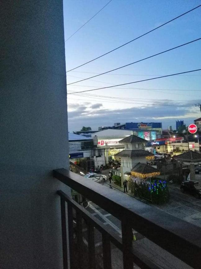 Kassel Residences Staycation Near Naia - Moonwalk Paranaque Paranaque City Ngoại thất bức ảnh