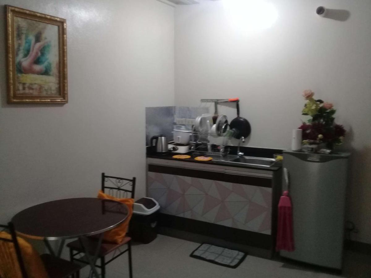 Kassel Residences Staycation Near Naia - Moonwalk Paranaque Paranaque City Ngoại thất bức ảnh
