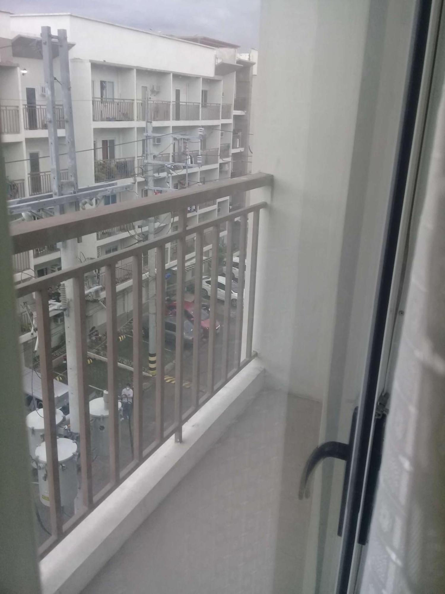 Kassel Residences Staycation Near Naia - Moonwalk Paranaque Paranaque City Ngoại thất bức ảnh